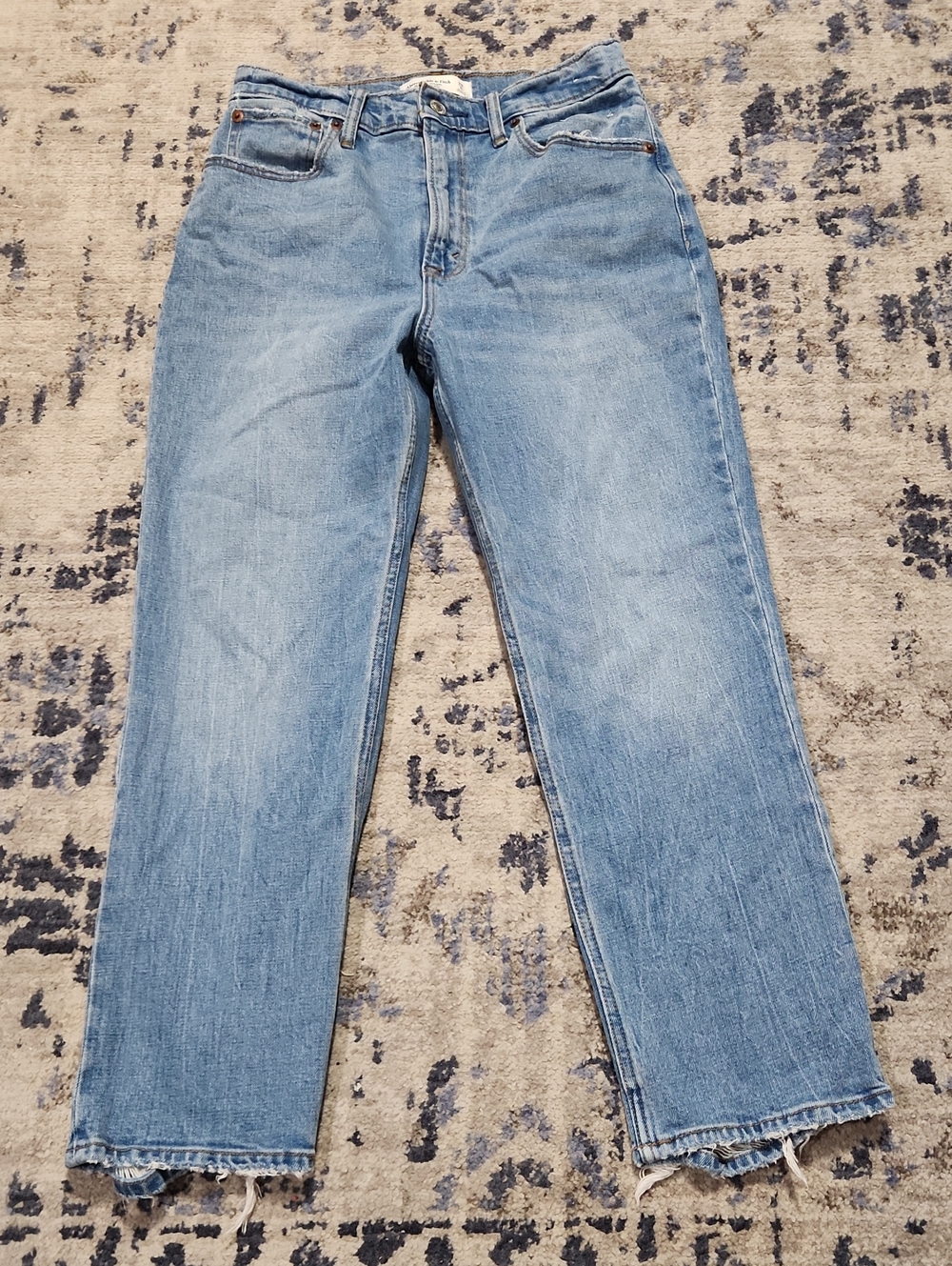 Abercrombie & Fitch Light Ankle Blue Straight Leg Jeans - Picture 1 of 3